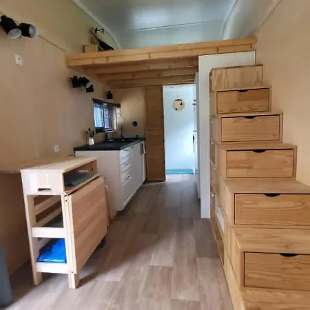 Sur L'eau Dans Un Cadre Idyllique Nesmy