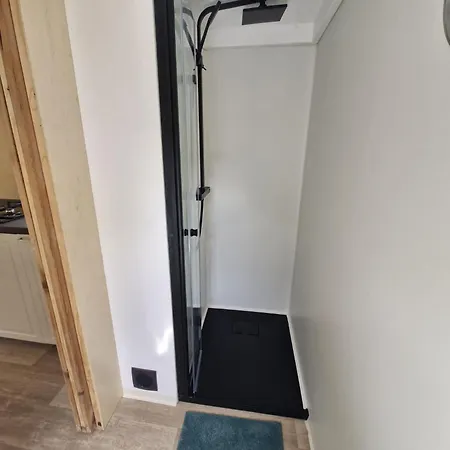 Sur L'eau Dans Un Cadre Idyllique Hotel na wodzie *